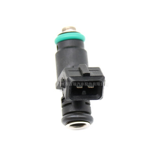 Injecteur de carburant 04M21-AA pour compartiment moteur de moto hors-bord - Product Image 2