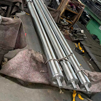 Nouveau Rouleau de guidage en acier inoxydable antirouille usiné avec précision pour équipement de traitement du film plastique de batterie avec garantie d'un an
