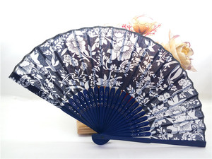 Éventail Pliant Portable en Bambou Personnalisé 33cm Style Fête avec Décoration Sculptée et Peinte pour la Maison, les Affaires et Cadeau Souvenir - Product Image 3