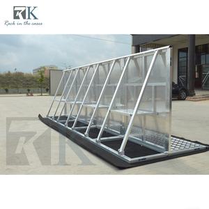 Barrera Plegable de Aluminio para Control de Multitudes en Festivales de Música, Modular y Desmontable - Product Image 2