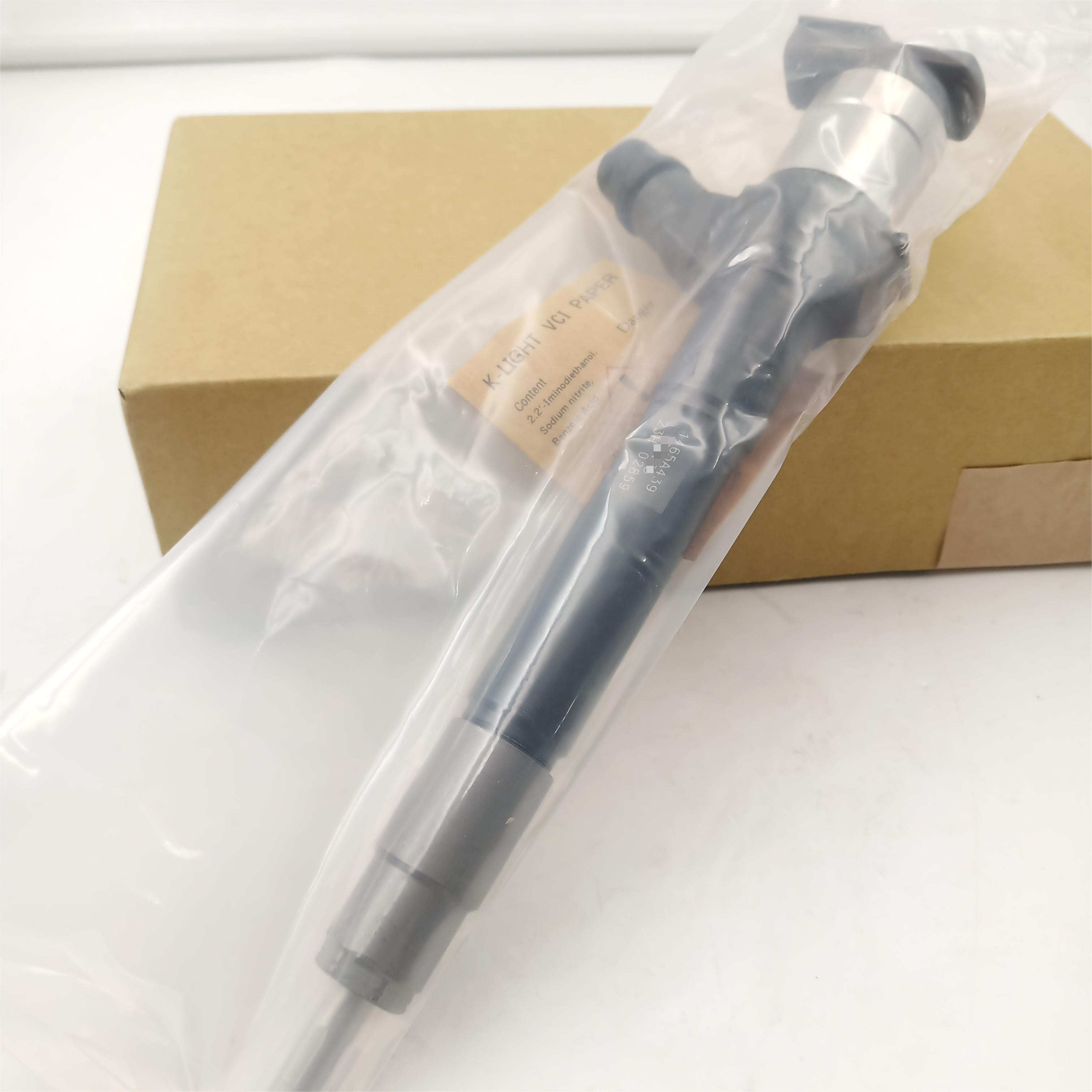 China Made New Diesel Fuel Injector 295050-1200 295050-120# Common Rail Fuel Injector ED0050101680S With Nozzle G3S61 For Nissan