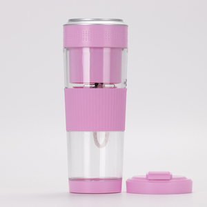 เครื่องคั้นน้ำผลไม้สดแบบพกพาขนาด 500 มล. พร้อมที่ดูดน้ำดื่มได้ทันที - Product Image 4