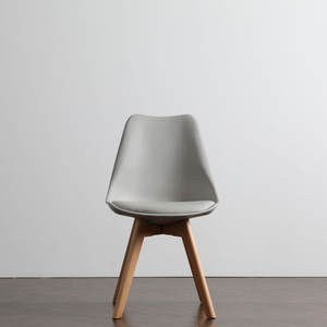 Silla de Comedor Nórdica de Madera Maciza con Asiento Tapizado en Blanco, Silla para Sala de Estar, Hogar y Estudio - Product Image 3