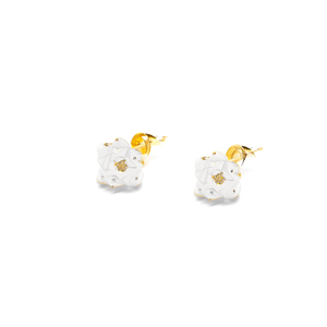 Fashion Stud Earrings White <b>Flower</b> Design PVD Gold Plated 316L Stainless Steel Sustainable Resistant - Product Image 2