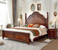 Lit de Roi Classique en Bois Massif Sculpté pour Villa et Mobilier de Chambre Antique GSA47-GSA49