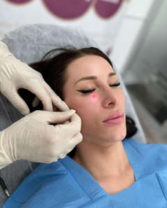 Liposucción láser de lipólisis de <span class=keywords><strong>grasa</strong></span> <span class=keywords><strong>Abdominal</strong></span> Endolaser FaceLift 980 1470nm fibra óptica láser de diodo para cirujano estético - Product Image 6