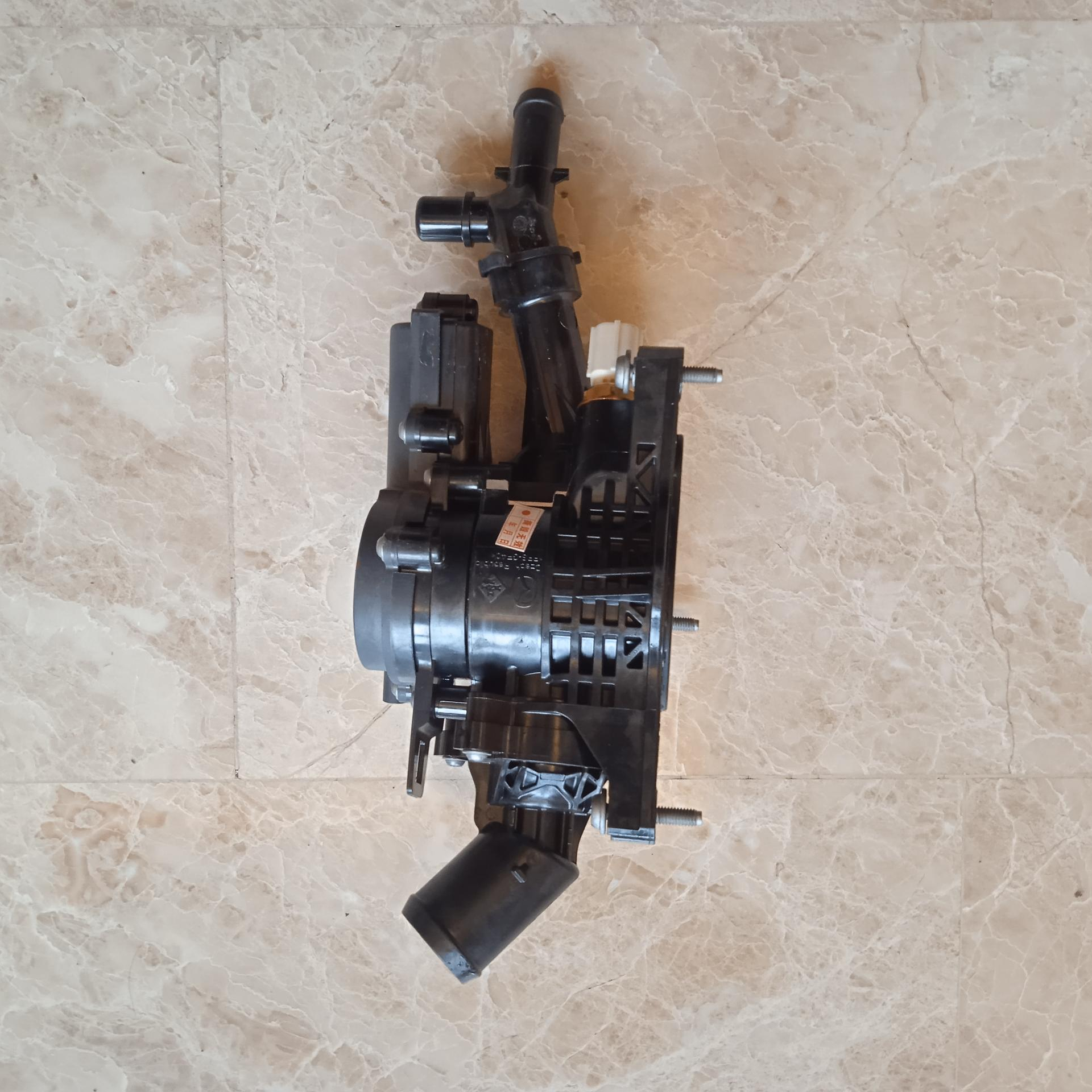 Mazda Water Valve Thermostat PYFD1516Z for Models 3, 323, CX-5
