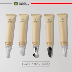 หลอดบีบลิปบาล์มเปล่า5ก. 10ก. พลาสติกแบบกลมพร้อม<span class=keywords><strong>ลูกกลิ้ง</strong></span>ทรงกลมสำหรับใส่หน้ากากปรับแต่งโลโก้ได้ - Product Image 1