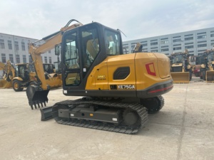Brand New 75GA 7.5Ton Compact Crawler Excavator, Heavy-Duty <b>Digger</b> with Dozer Blade for Municipal Road Construction - Product Image 3