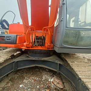 รถขุดญี่ปุ่นมือสอง Hitachi EX220-5 ZAX210g ZX350 ZX120 พร้อมเครื่องยนต์ ปั๊ม Nabtesco ความจุบุ้งกี๋ 1 เมตร รุ่นปี 2021 น้ำหนัก 20000 กก. กำลัง 110 กิโลวัตต์ ผ่านการตรวจสอบแล้ว - Product Image 5