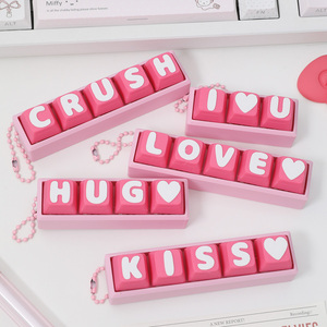 2026 MG Alphabet Valentine Love Phrase Mini Fidget Keyboard Keycaps Keychain Pink Series con Cherry <span class=keywords><strong>MX</strong></span> y Clones - Product Image 6