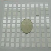 Filtre passe-bande étroit IR personnalisé 1040nm 1064nm avec revêtement diélectrique multicouche, verre optique à 95% de transmission pour infrarouge
