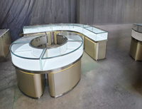 Hochwertige anpassbare Glass chmuck Vitrine Vitrine Elegante Schmuck Shop Counter Design LED-Licht für Mall Verwendung