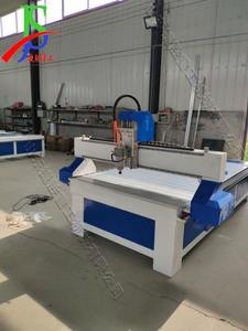 Grande machine de fraisage CNC pour le métal et les non-métaux, équipement de gravure, de sculpture et de découpe 3D multifonction avec broche refroidie par eau - Product Image 4