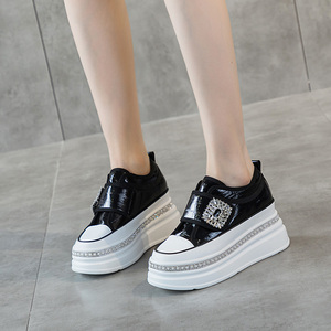 <span class=keywords><strong>Scarpe</strong></span> firmate da <span class=keywords><strong>donna</strong></span> alla moda con plateau e plateau da <span class=keywords><strong>donna</strong></span> che aumentano l'altezza delle <span class=keywords><strong>scarpe</strong></span> da ginnastica <span class=keywords><strong>per</strong></span> <span class=keywords><strong>donna</strong></span> - Product Image 2