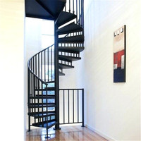 Bois de caoutchouc d'escalier avec escalier décorations spirale escalier