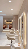 Cermin Dinding Lengkung Putih Gaya Krim dengan Lampu LED untuk Salon Rambut, Stasiun Penataan Rambut, Cermin Salon Penata Rambut