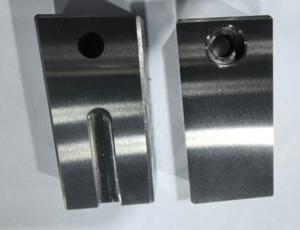 Bloques Cuadrados de Carburo de Tungsteno Rectificados a Medida de Ultra Precisión (0.001mm - 0.01mm) para Piezas de Molde de Alta Dureza - Product Image 5