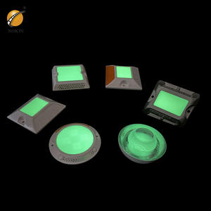 Entrada subterránea que marca el perno de carretera de vidrio reflectante y luminoso de ojo de gato templado - Product Image 3