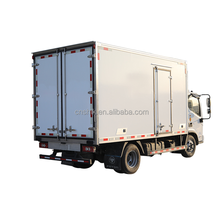 New Design 4.2m 4x2 Foton Cooling Van Refrigerator Freezer Truck