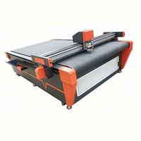 Plotter CNC AOYANG 2230 con Cuchilla Vibratoria, Corte Neumático Rotatorio en Ángulo para Panel Compuesto, Esponja y Tablero KT