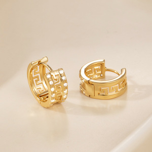 Pendientes de Moda con Baño de Oro y Moissanita Redonda, Joyería Unisex EKA-222 - Product Image 2