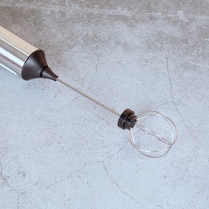 Potente Espumador de leche de mano de acero inoxidable, mezclador de café de lujo con logotipo personalizado, fabricante de espuma a batería - Product Image 6