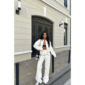 Ensemble décontracté blanc avec fermeture éclair pour femme, comprenant un haut en coton tricoté rayé et un short, tailles XS à XL, coupe ample pour la saison automne - Product Image 3