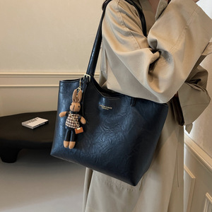 Sacs fourre-tout pour femmes en cuir PU de haute qualité, nouveaux sacs à main élégants pour femmes, sacs d'école, grande capacité, sac à bandoulière, sac de créateur - Product Image 4