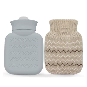 Vente en gros <span class=keywords><strong>mini</strong></span> sac à eau chaude amovible en silicone <span class=keywords><strong>bouillotte</strong></span> écologique avec housse en peluche sac chauffe-mains - Product Image 1