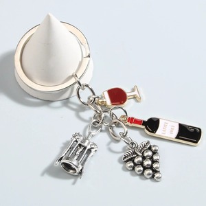 Llavero Abridor de Botellas de <span class=keywords><strong>Vino</strong></span> Personalizado al por Mayor, Amuleto de Metal Esmaltado con Diseño de Uva, Llavero de Acero Inoxidable - Product Image 3