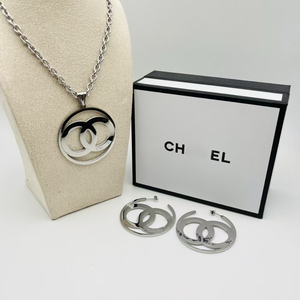 <span class=keywords><strong>Set</strong></span> Anting dan Kalung Wanita Gothic Berlapis Emas dari Baja Tahan Karat Merek Desainer, Anting Geometris Vintage Grosir. - Product Image 2