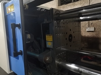 Machine de moulage par injection de plastique verticale hydraulique PLC et à engrenages d'occasion, 1200 tonnes, pour PET ABS PP/EPS, multifonctionnelle