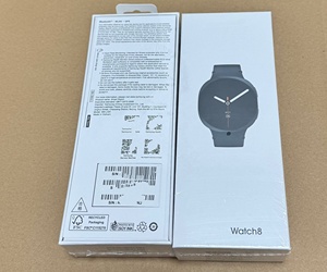 Reloj Inteligente 8 con Pantalla HD de Alta Calidad, Reloj Clásico para Hombre y Mujer con Llamadas Bluetooth para Teléfonos Android - Product Image 1
