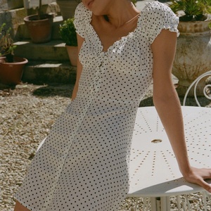 Vestido Mini Vintage con Estampado de Lunares para Mujer, con Mangas Abullonadas con Volantes, Cuello Corazón, Estilo Casual - Product Image 1