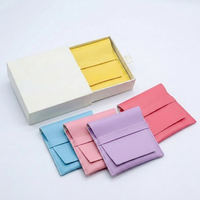 Pochettes à bijoux en cuir PU et velours avec logo personnalisé, sacs à cordon enveloppe, fermeture à rabat, plusieurs couleurs disponibles pour cadeau