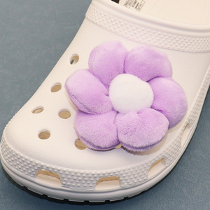 Vente en gros de décorations de chaussures stéréoscopiques 3D, accessoire de chaussures de tournesol, breloques de chaussures à fleurs - Product Image 5