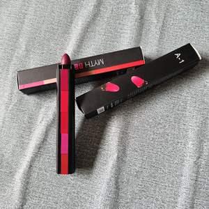 Lápiz labial de terciopelo colorido, lápiz de labios mate de alta calidad, 5 colores, nuevo precio al por mayor - Product Image 1