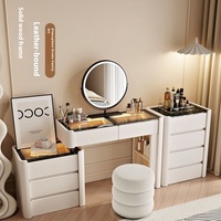 Coiffeuse Smart Selected Lumière d'ambiance haut de gamme Chambre à coucher moderne dans un petit espace Armoire de rangement de chevet Bureau de vanité intégré