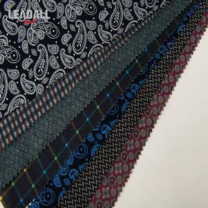 Broderie comprimée <span class=keywords><strong>sous</strong></span> le col <span class=keywords><strong>feutre</strong></span> chauffant non tissé interlignant la sensation de <span class=keywords><strong>main</strong></span> pour les costumes et les manteaux - Product Image 6