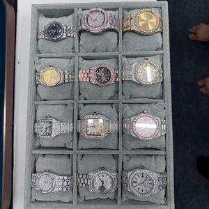 Caja de colección de relojes de lujo con moissanita estilo hip hop, con diseños variados y relojes con incrustaciones para amantes de la moda premium. - Product Image 1