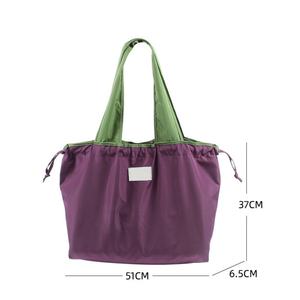 Bolso de compras plegable de gran capacidad impermeable de tela Oxford para mujer, personalizable, de venta directa de fábrica, estilo alto con letras. - Product Image 2