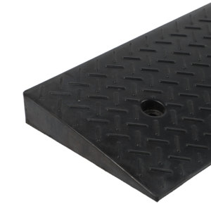 Nouvelle arrivée, rampe de trottoir au design amélioré, formule en caoutchouc renforcé pour une meilleure durabilité de l'allée et une meilleure adhérence des véhicules - Product Image 5