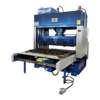 Presse hydraulique automatique pour panneaux sphériques