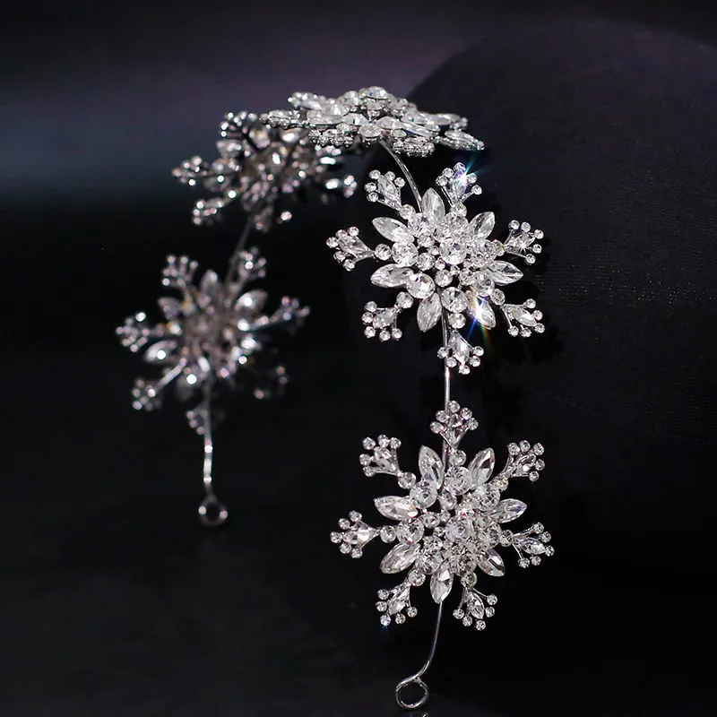 Euro-american Rhinestone Crown Headpieces Sweet Diamond Bling Princess Crown For Girls Sparkling Handmade Kids Hair Accessories