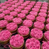 Ramo de Flores Eternas con Logotipo Personalizado para Regalo del Día de San Valentín, Rosas Preservadas y Estabilizadas en Caja Redonda, Cuadrada o en Forma de Corazón
