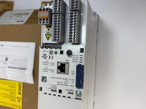 E84AVHCE1522SX0 ความถี่ 1.5KW 230V เฟสเดียว ซีรีส์ 8400 ของแท้จากจีน เกรดอุตสาหกรรม - Product Image 1