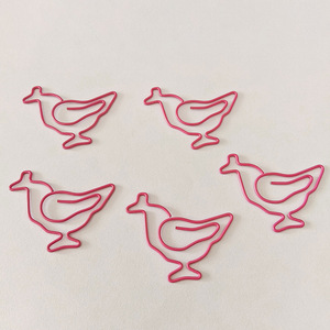 Clip en papier <span class=keywords><strong>pingouin</strong></span> coloré et écologique de forme personnalisée, avec logo créatif, en <span class=keywords><strong>fil</strong></span> de fer recouvert de PET, de fabrication professionnelle - Product Image 2