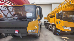 סין מכירה חמה 50 טון נייד מנוף הידראולי STC500C5-8 מנוף הידראולי טנדר אפריקה - Product Image 3