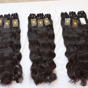 Bundles de cheveux vierges indiens non traités de vison avec fermeture Hd Bundles de cheveux humains de vague de corps Cheveux de temple bouclés de vison brut - Product Image 2